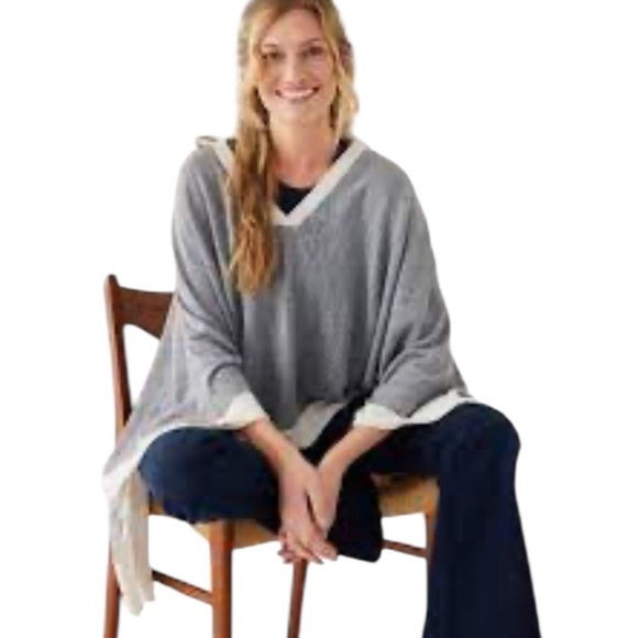 Mersea Knit Avalon Poncho in Fog/Sea One Size - Picture 4 of 15